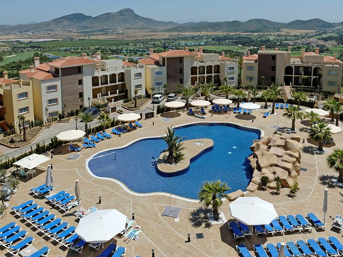 Las Lomas apartments La Manga Club property